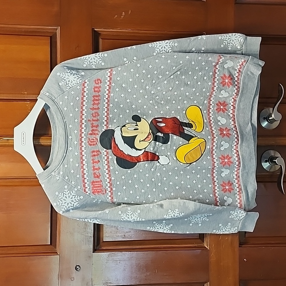 Disney Mickey mouse merry Christmas sweatshirt youth large Gray Christmas sweat